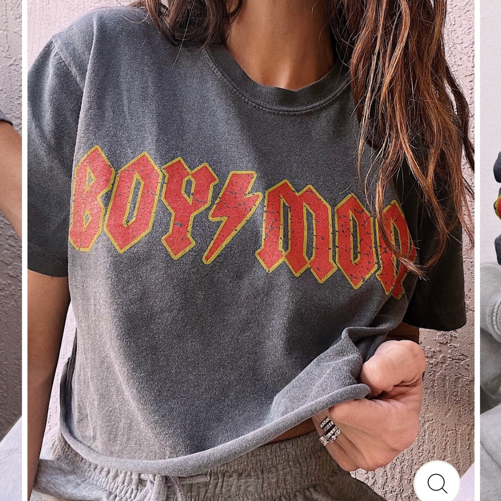 Hubs & Hers “Boy Mom” cropped shirt